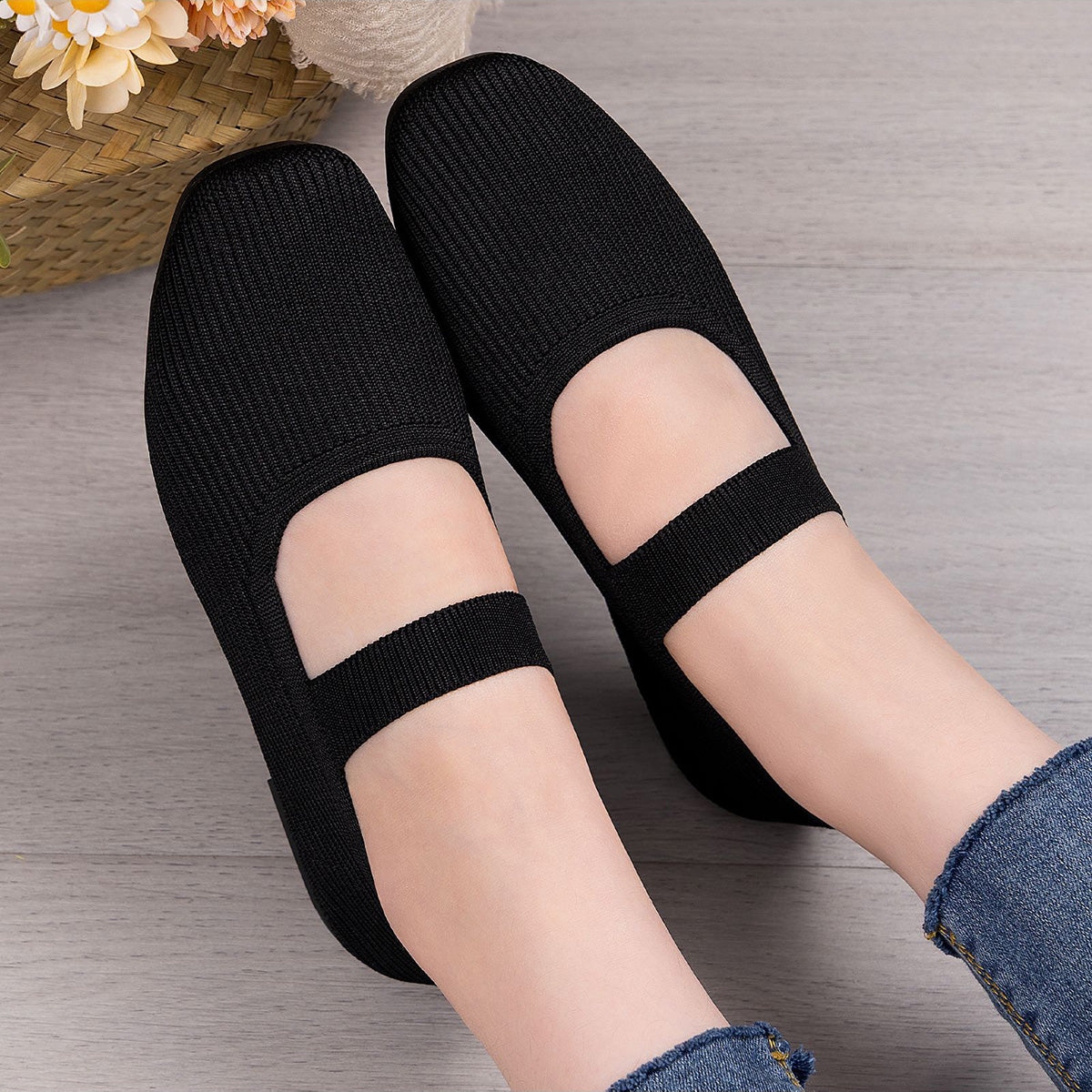 GifitoLuck Women’s Breathable Slip-On Casual Flats, Soft Sole Strap-on Shoes for Spring to Autumn, Comfortable Everyday Walking Gift for Mother's Day