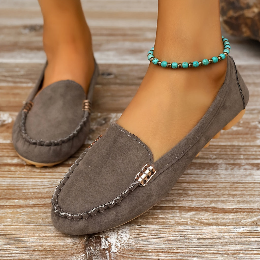 GifitoLuck Women’s Metal Stitch Loafers, Lightweight Slip-On Flat Moccasin Shoes for Spring 2026, Comfortable Everyday Walking Gift for Mum or Grandma