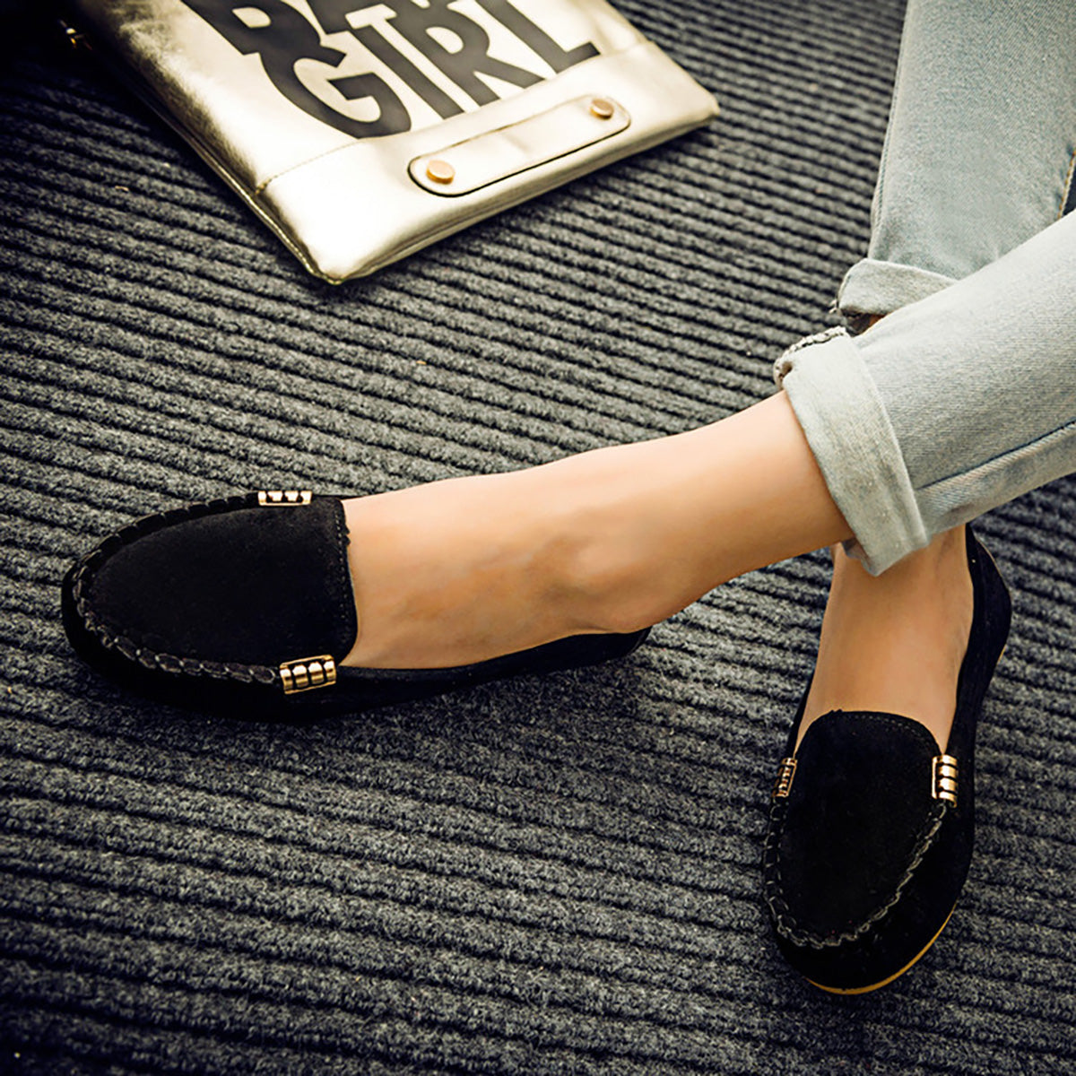 GifitoLuck Women’s Metal Stitch Loafers, Lightweight Slip-On Flat Moccasin Shoes for Spring 2026, Comfortable Everyday Walking Gift for Mum or Grandma