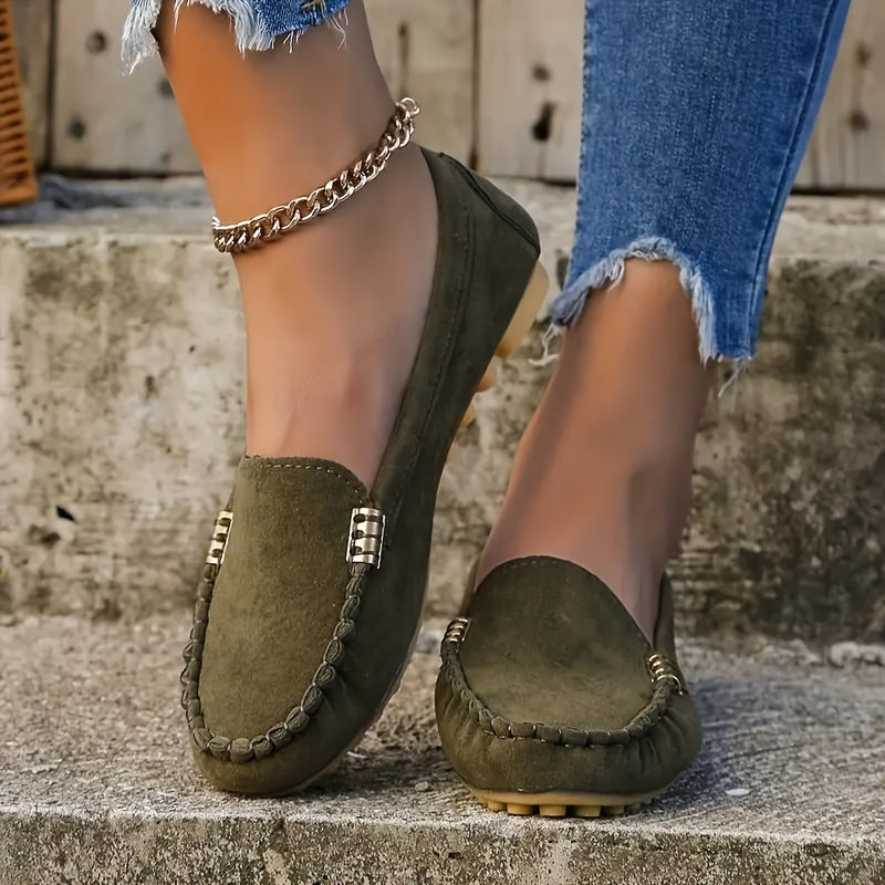 GifitoLuck Women’s Metal Stitch Loafers, Lightweight Slip-On Flat Moccasin Shoes for Spring 2026, Comfortable Everyday Walking Gift for Mum or Grandma