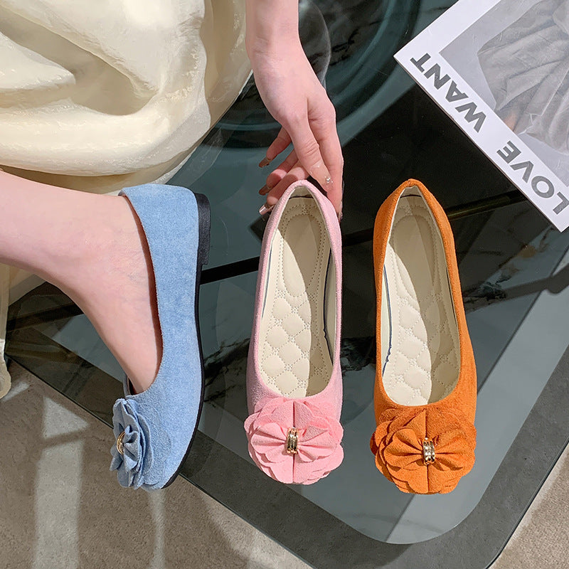 GifitoLuck Women’s Square Toe Flower Flats, Slip-On Bow Walking Shoes for Spring 2026, Thoughtful Gift for Mum or Grandma