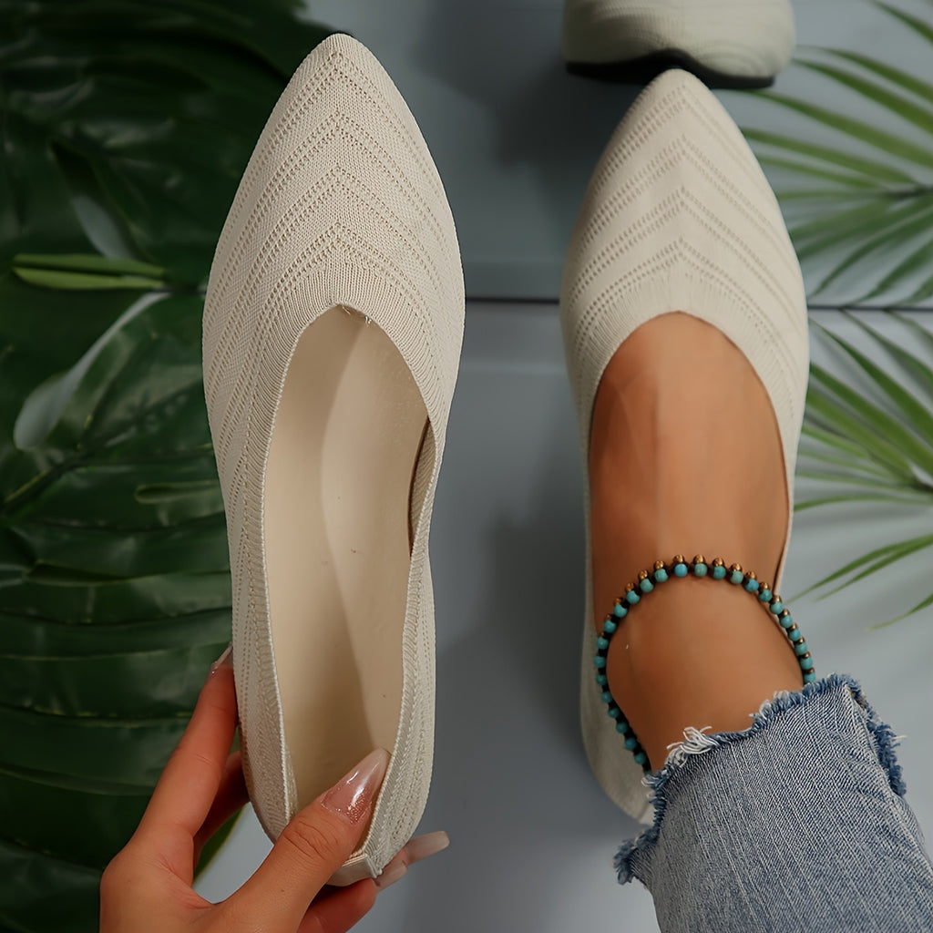 GifitoLuck Women’s Breathable Pointed Knit Flats, Lightweight Slip-On Casual Shoes for Spring 2026, Comfortable Everyday Walking Gift for Mum or Grandma