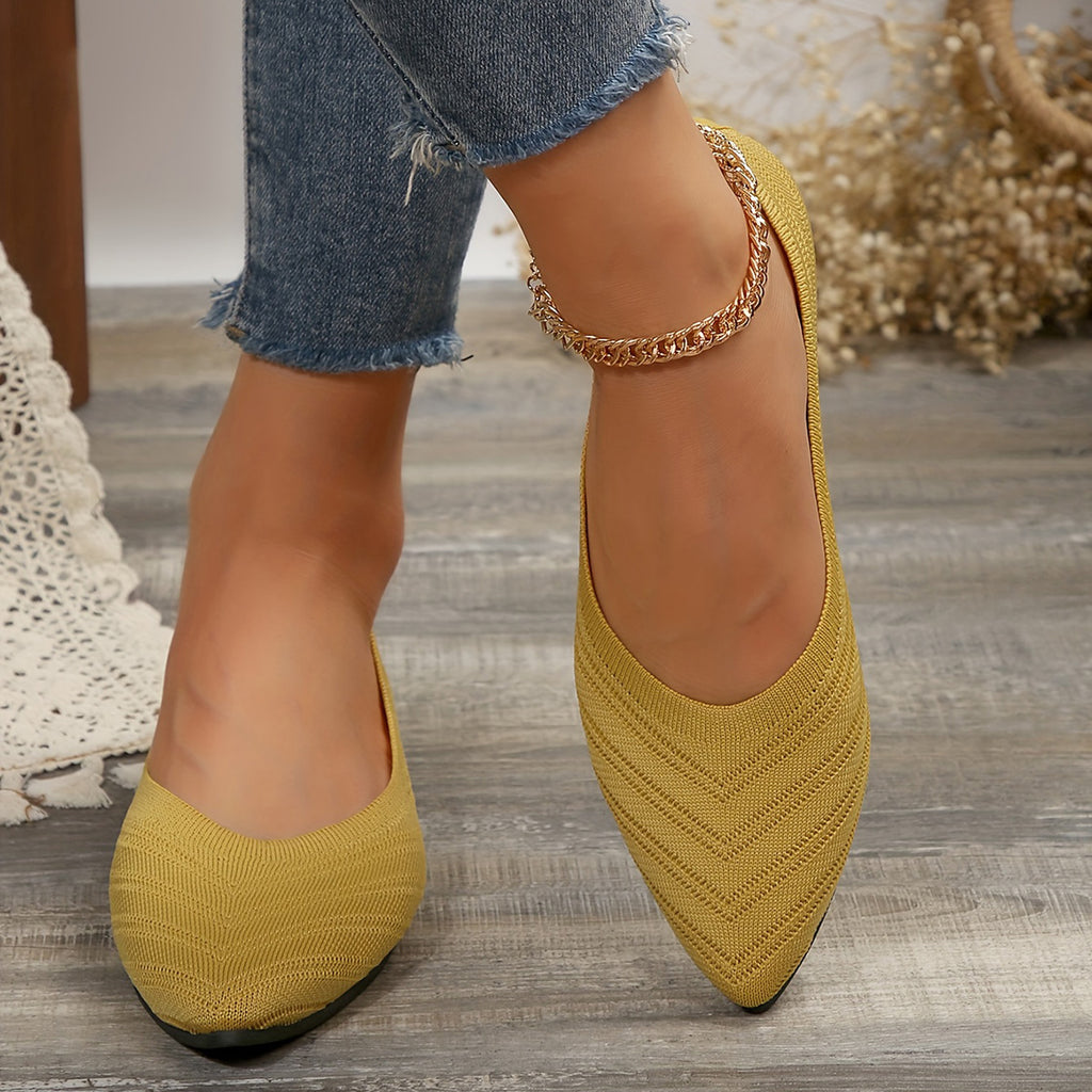 GifitoLuck Women’s Breathable Pointed Knit Flats, Lightweight Slip-On Casual Shoes for Spring 2026, Comfortable Everyday Walking Gift for Mum or Grandma