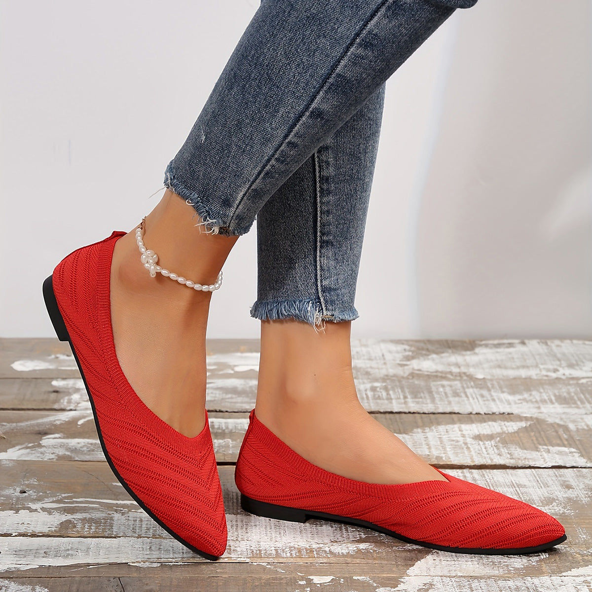 GifitoLuck Women’s Breathable Pointed Knit Flats, Lightweight Slip-On Casual Shoes for Spring 2026, Comfortable Everyday Walking Gift for Mum or Grandma
