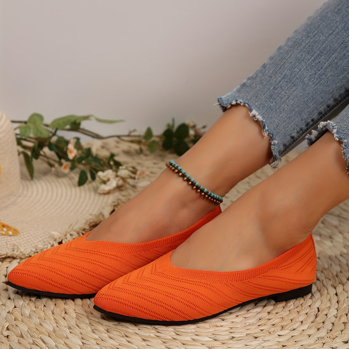 GifitoLuck Women’s Breathable Pointed Knit Flats, Lightweight Slip-On Casual Shoes for Spring 2026, Comfortable Everyday Walking Gift for Mum or Grandma