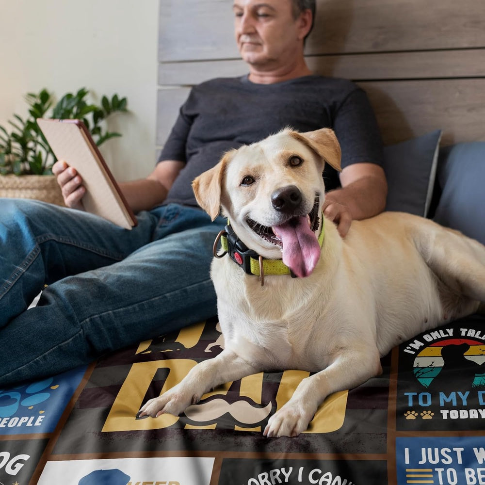 Aonana “World’s Best Dog Dad” Flannel Blanket