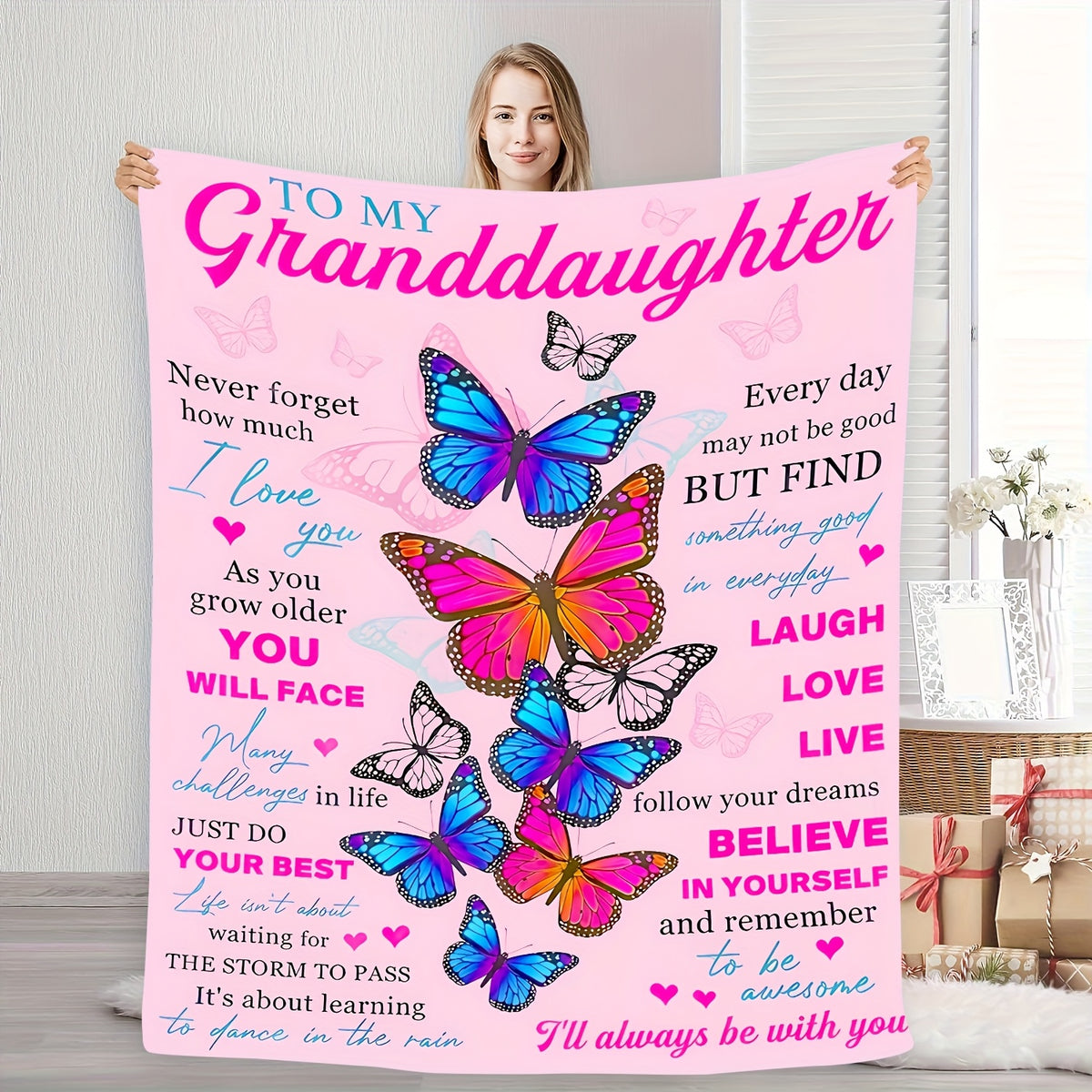 GiftoLuck “To My Granddaughter” Soft and Warm Flannel Blanket – Gift from Grandma to Granddaughter's Birthday or Graduation