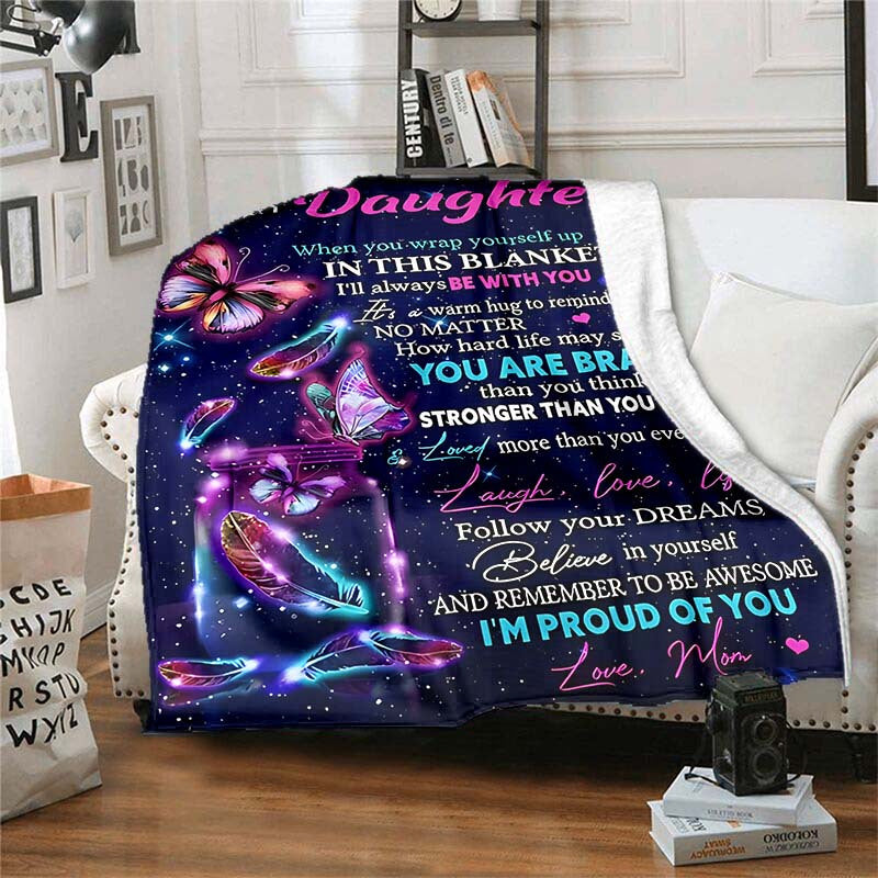 GiftoLuck “To My Daughter” Flannel Blanket – Inspirational Message Throw from Mom&Dad